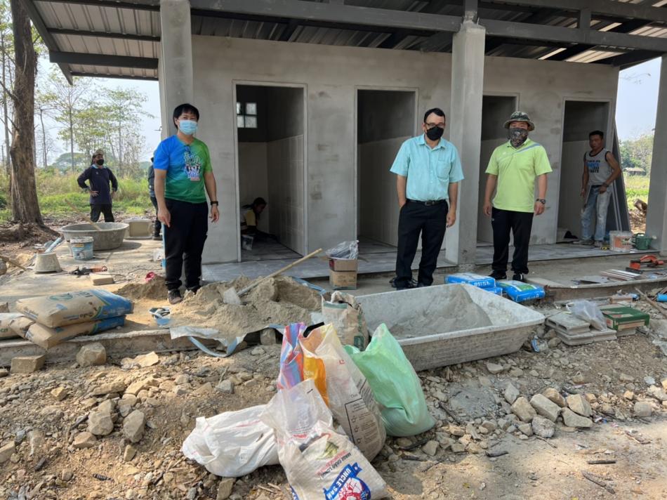  ตรวจงานจ้างโครงการก่อสร้างห้องน้ำฌาปนสถาน และโครงการก่อสร้างศาลาประกอบพิธีกรรมคริสต์จักร ฌาปนสถานหนองหล่ม หมู่ที่ 8