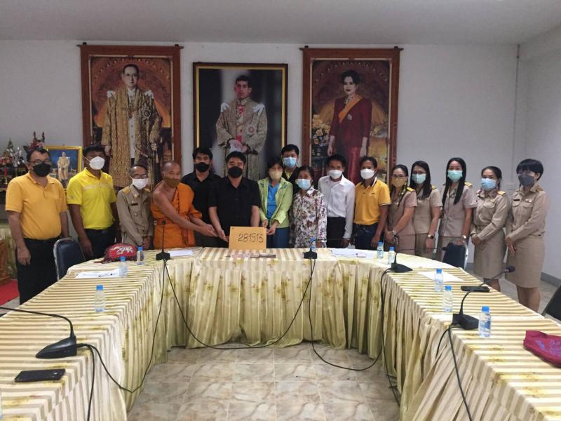 มอบเงินบริจาคช่วยเหลือรายนางทัศนีย์ ขุนเจริญ มารดาเด็กชายสุรชัย ขำมณี หมู่ที่ 6 บ้านปางงุ้น