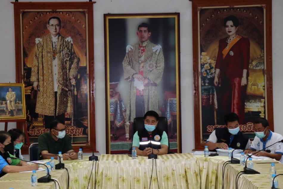 ประชุมเกษตรกรจัดตั้งกลุ่มผู้ใช้น้ำสถานีสูบน้ำด้วยไฟฟ้าพร้อมระบบส่งน้ำอ่างเก็บน้ำร่องสัก